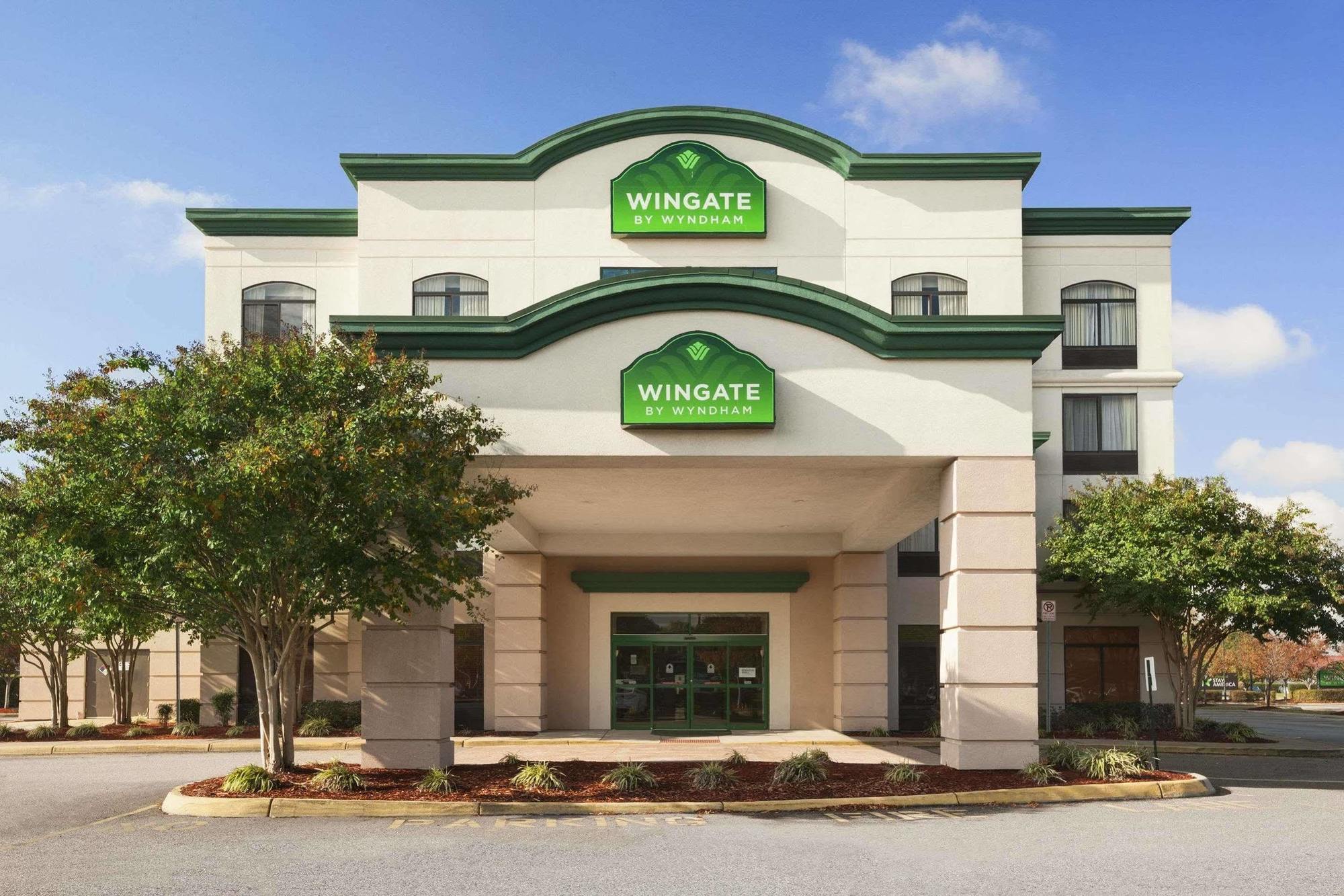 Wingate By Wyndham Chesapeake Hotel Exterior photo